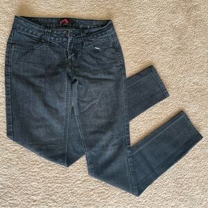 Black Low-rise Skinny Jeans